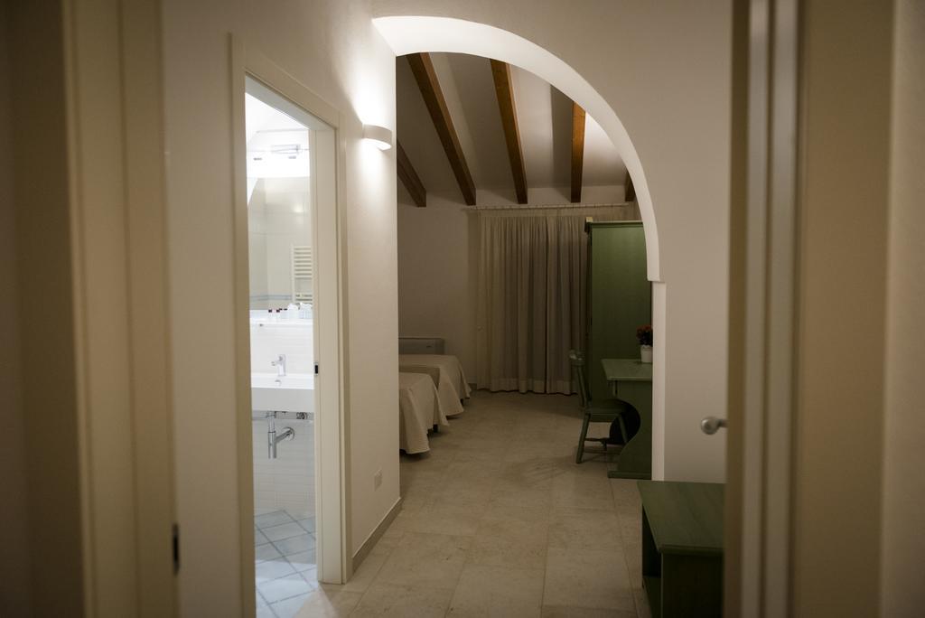 Masseria Martellotta Palagianello Habitación foto